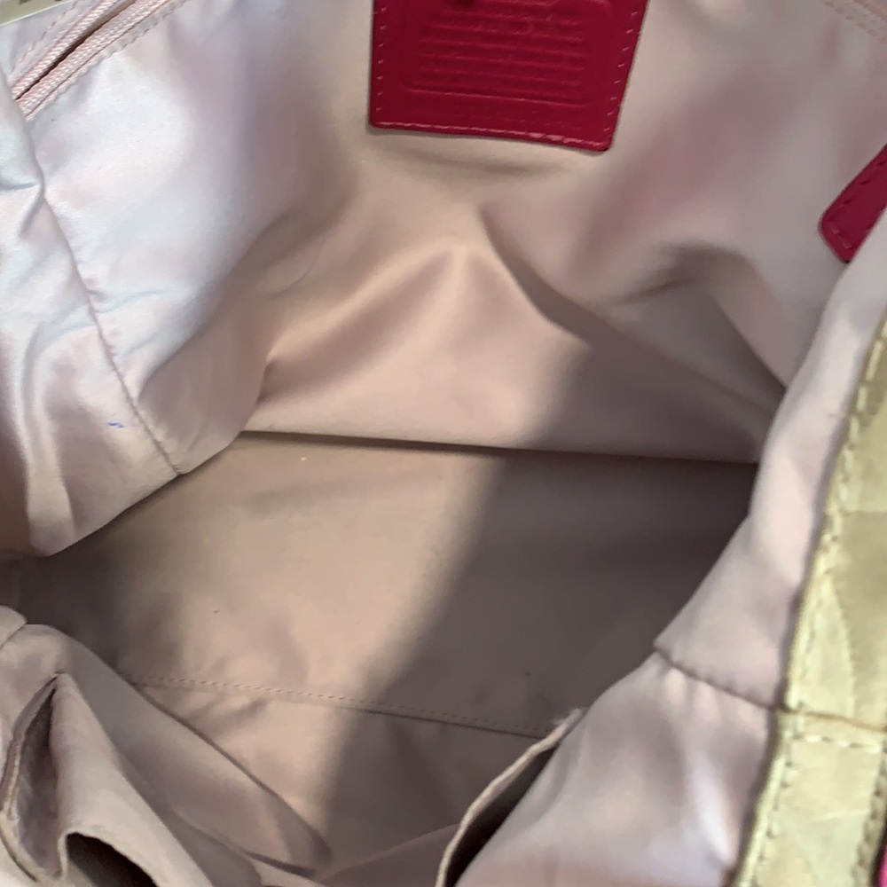 Coach authentic Handbag - Picture 7 of 14